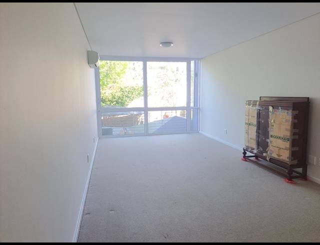 1 BEDROOM APARTMENT FOR SALE IN KENILWORTH UPPER